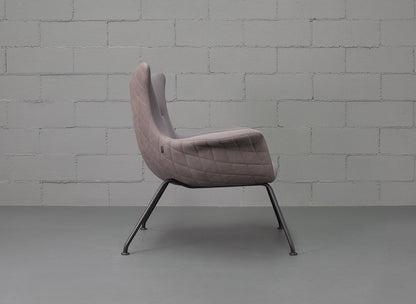 Nirvana 05 Base 124 Lounge Chair-Contract Furniture Store for hospitality, leisure & commercial projects