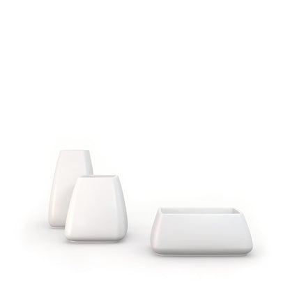 Noma Planters-Contract Furniture Store for hospitality, leisure & commercial projects