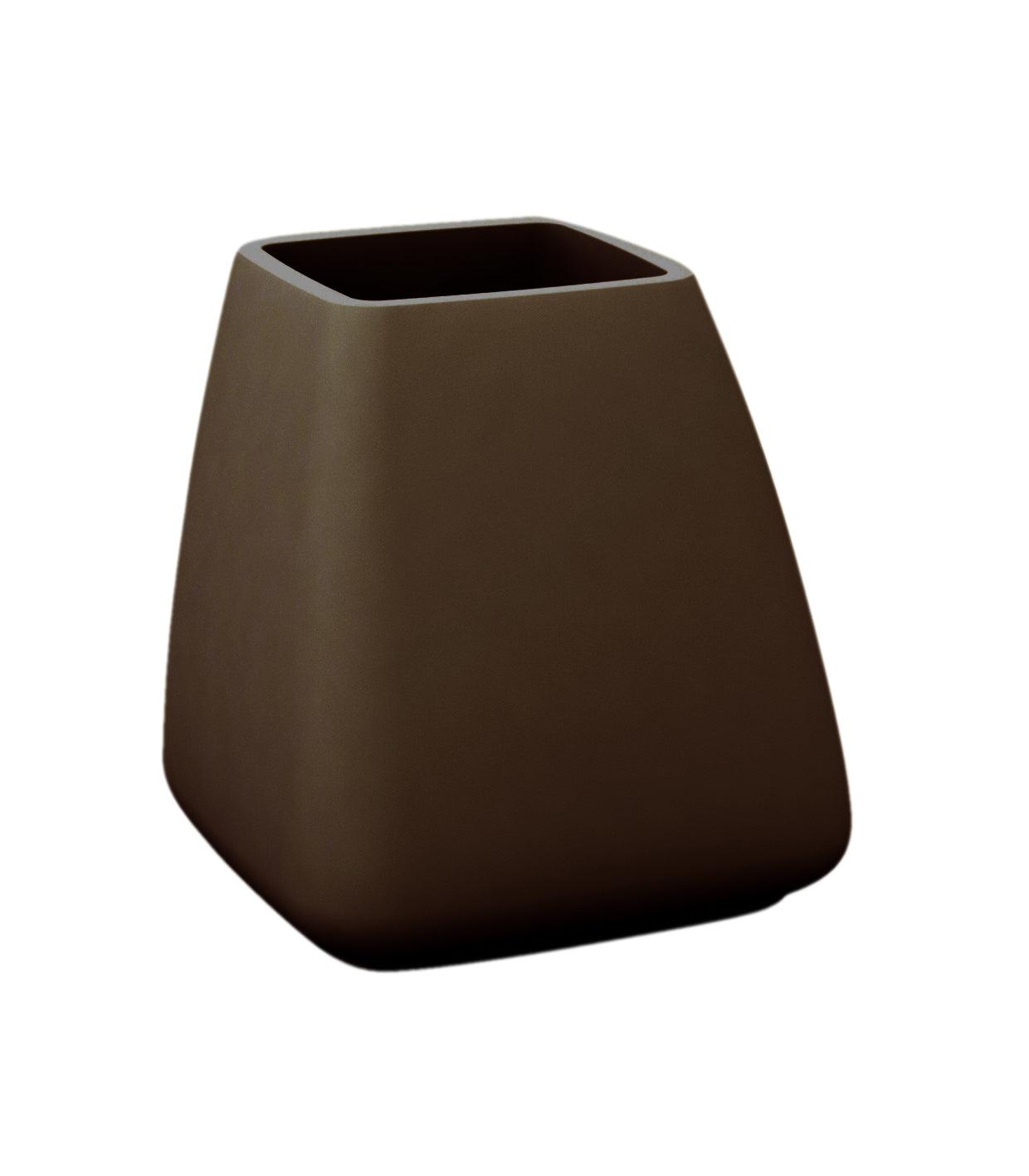 Noma Planters-Contract Furniture Store for hospitality, leisure & commercial projects