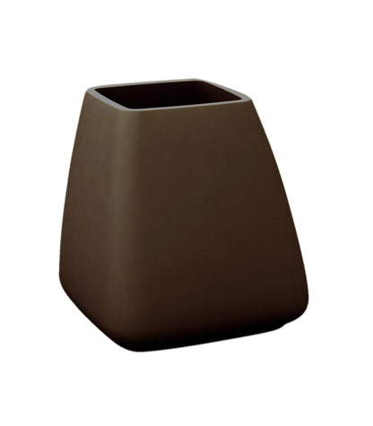 Noma Planters-Contract Furniture Store for hospitality, leisure & commercial projects