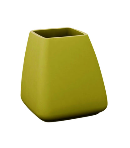 Noma Planters-Contract Furniture Store for hospitality, leisure & commercial projects