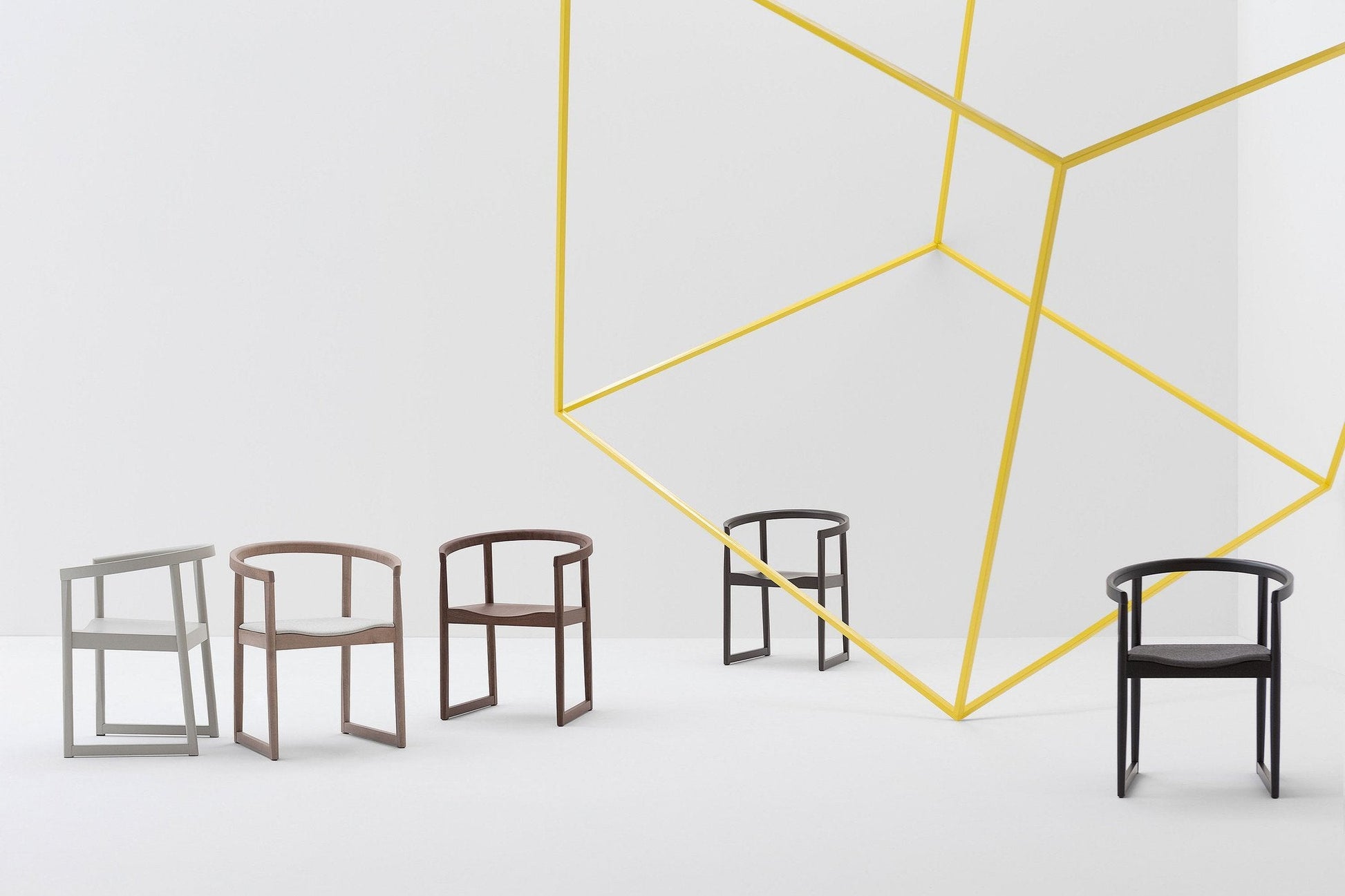 Nordica 600 Armchair