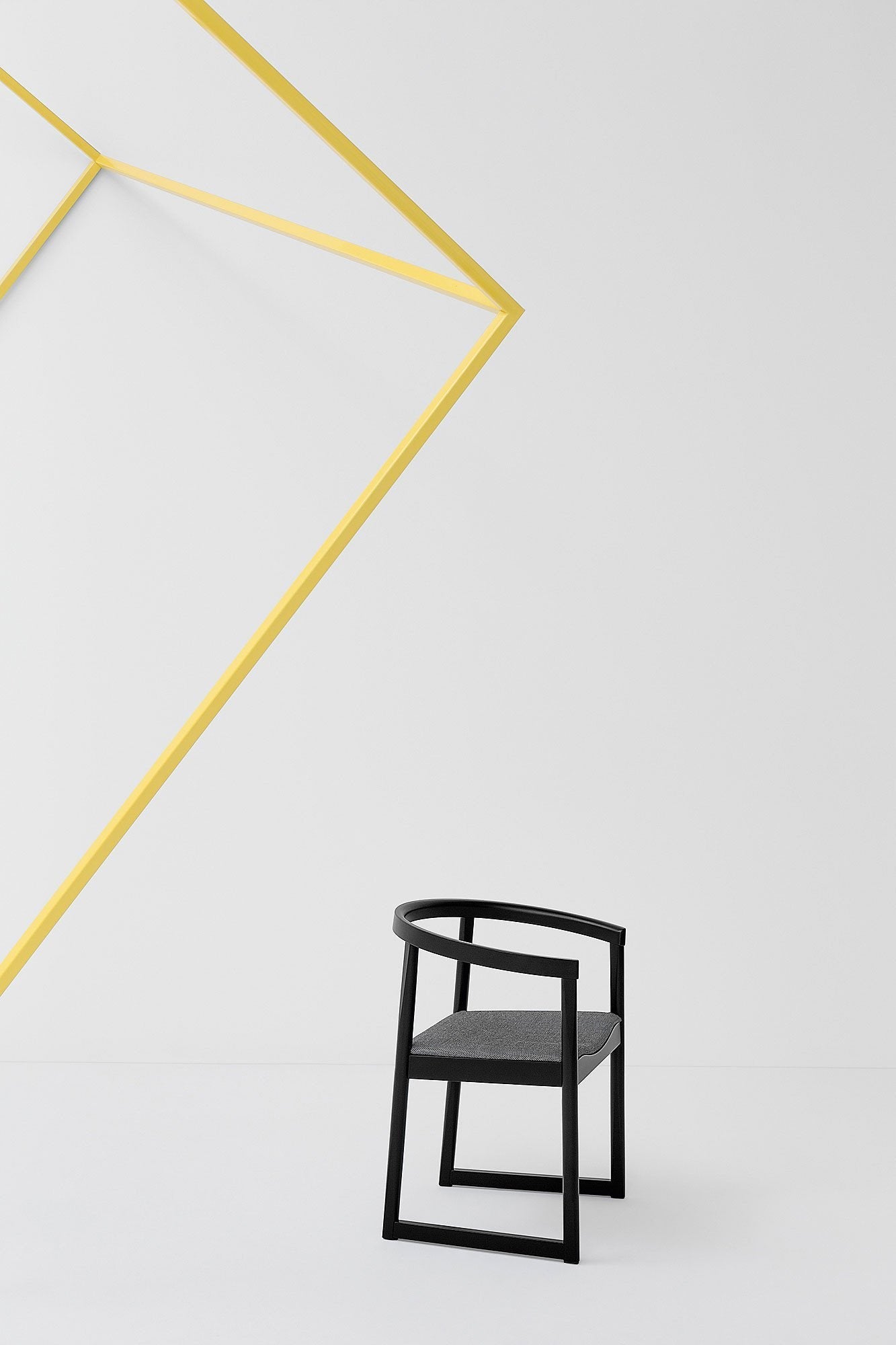 Nordica 601 Armchair
