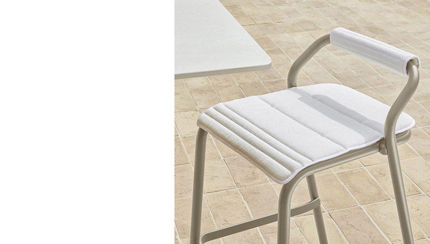 Noss High Stool