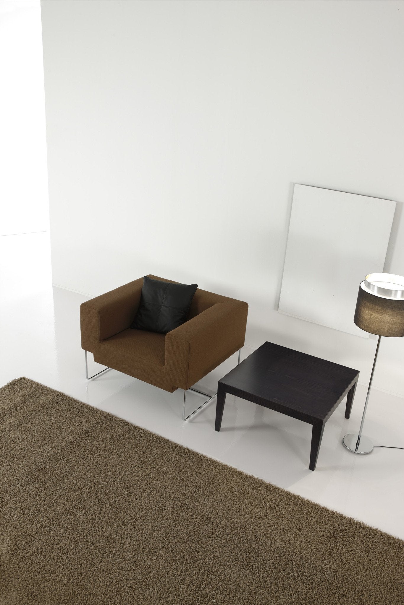 Nosso Lounge Chair