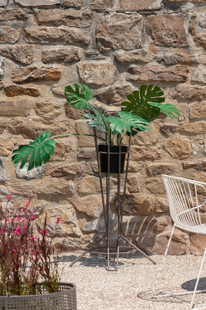 Nostrum Planter-Contract Furniture Store for hospitality, leisure & commercial projects