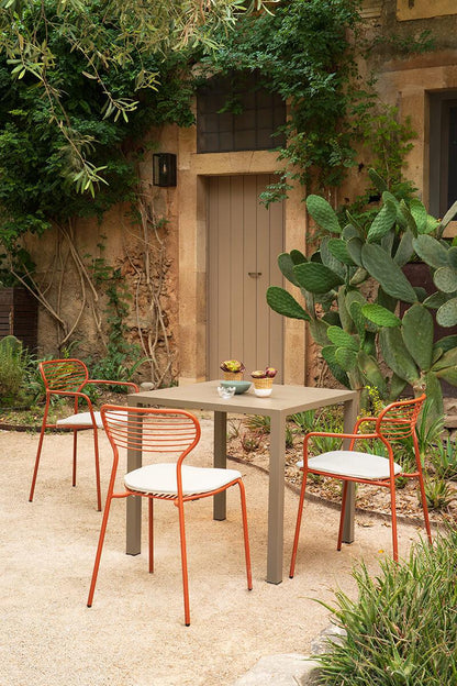 Nova Dining Table-Contract Furniture Store for hospitality, leisure & commercial projects