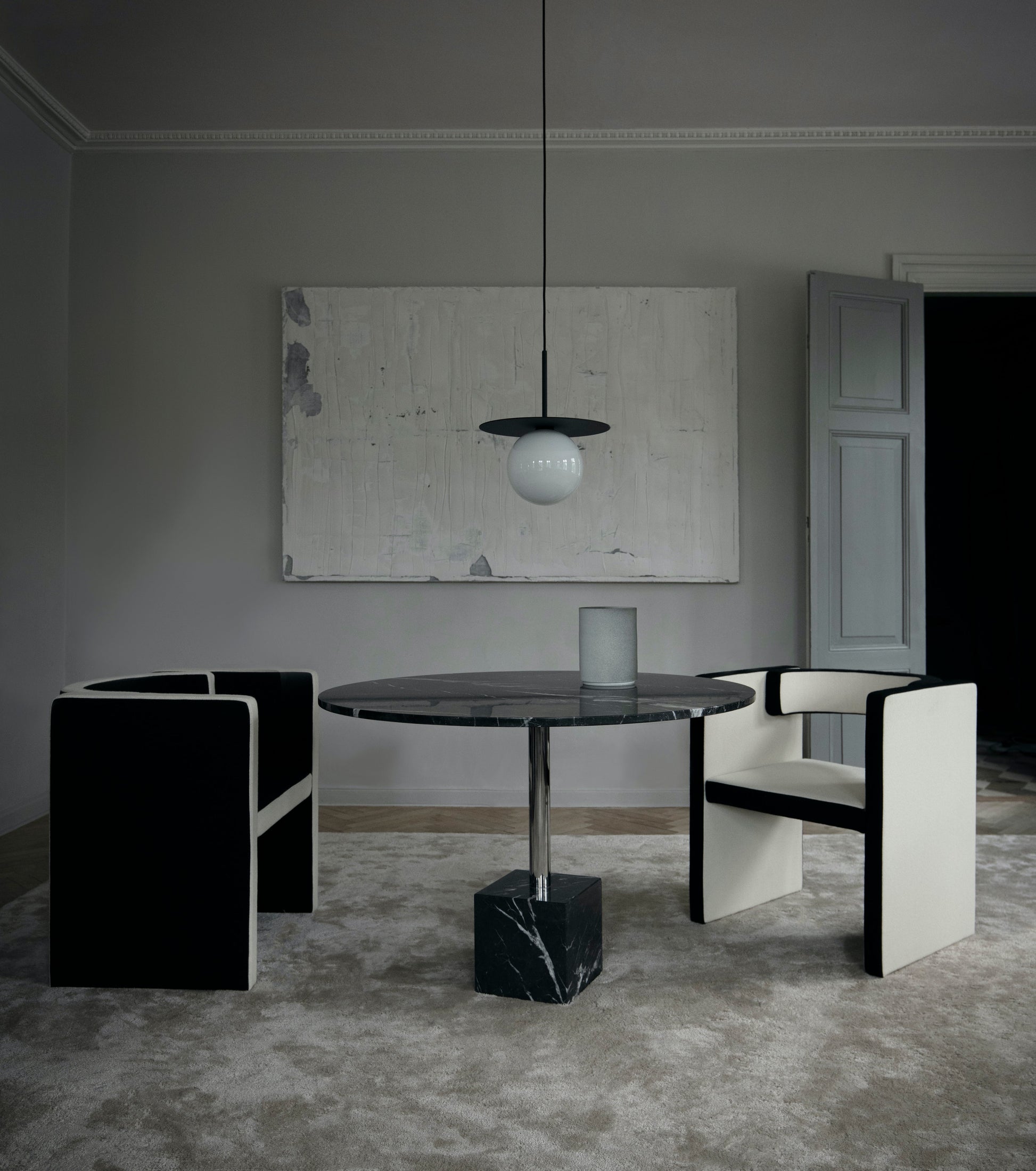 Novel Lounge Chair-Contract Furniture Store for hospitality, leisure & commercial projects