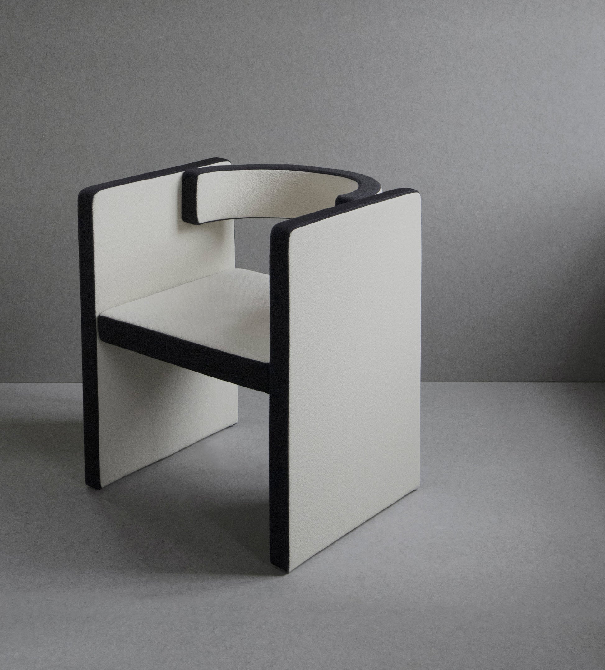 Novel Lounge Chair-Contract Furniture Store for hospitality, leisure & commercial projects