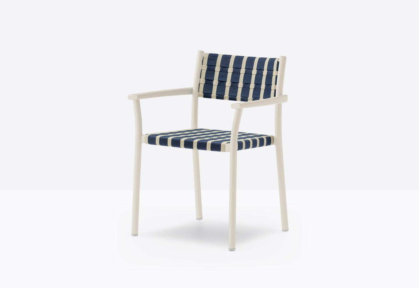 Nuova Guinea 3635 Armchair