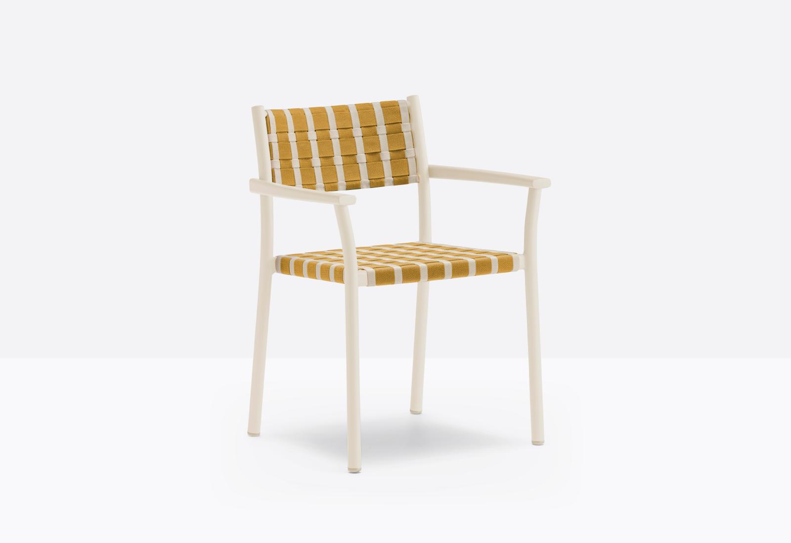Nuova Guinea 3635 Armchair