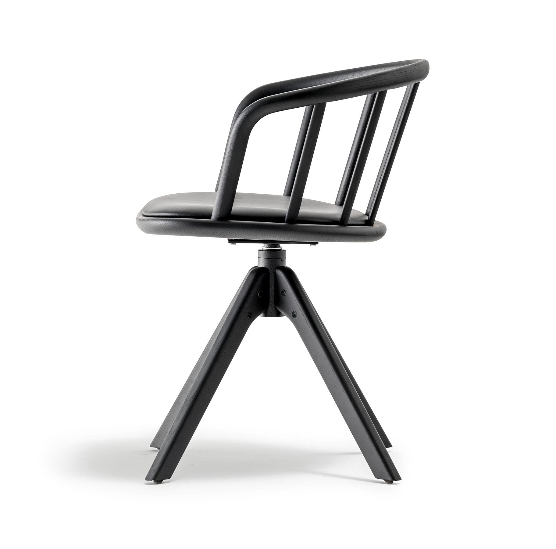 Nym 2846 Armchair-Contract Furniture Store for hospitality, leisure & commercial projects