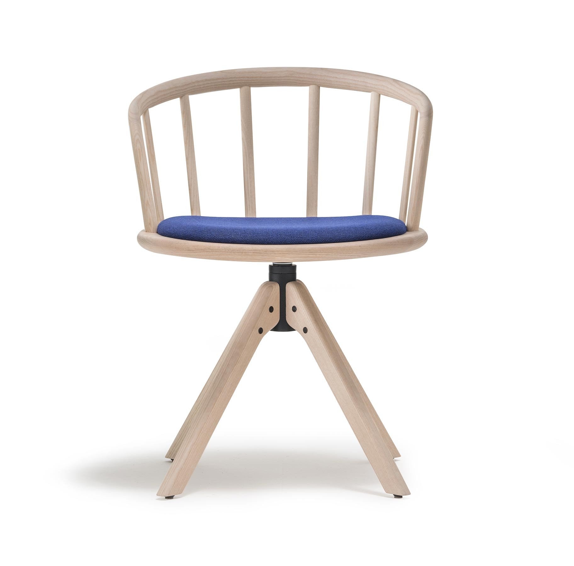 Nym 2846 Armchair-Contract Furniture Store for hospitality, leisure & commercial projects