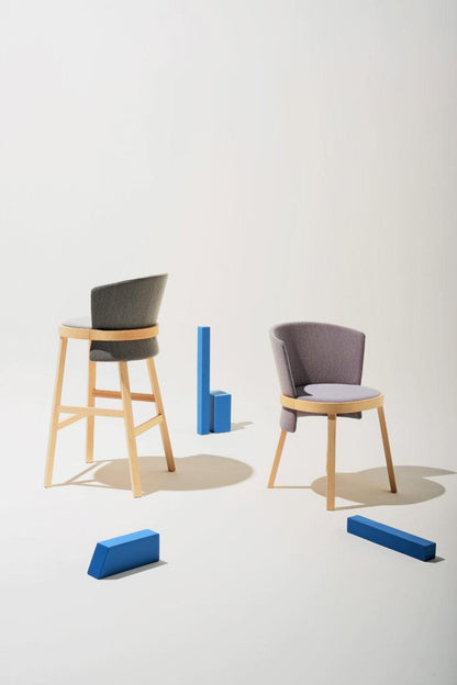 Obi 3.03.0 High Stool