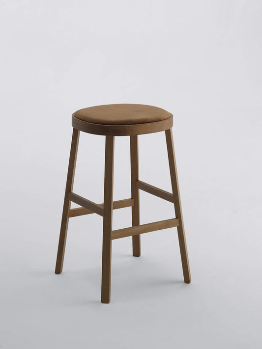 Obi 3.16.A High Stool-Contract Furniture Store for hospitality, leisure & commercial projects