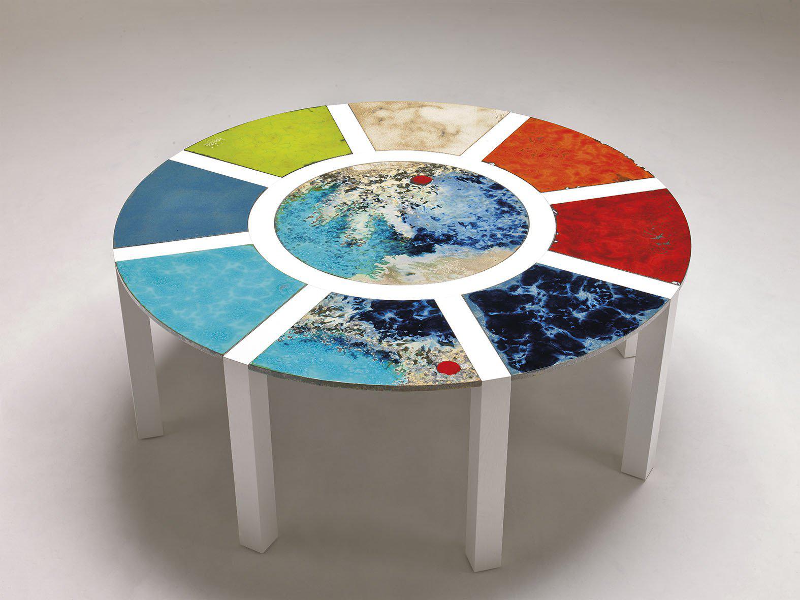 Octopus Round Dining Table