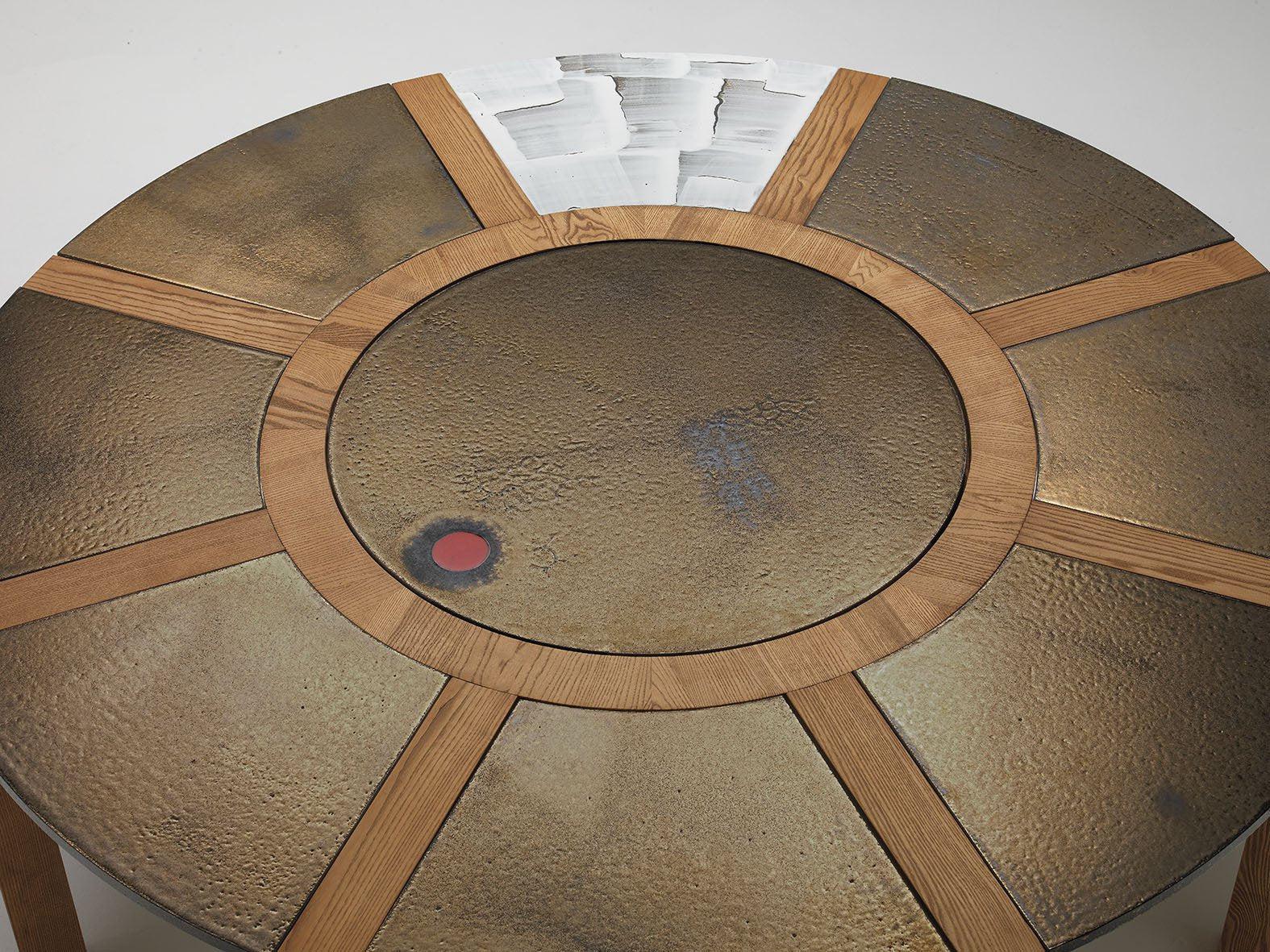 Octopus Round Dining Table