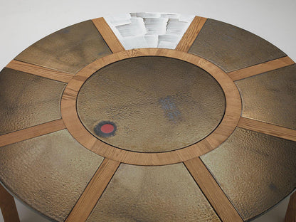 Octopus Round Dining Table