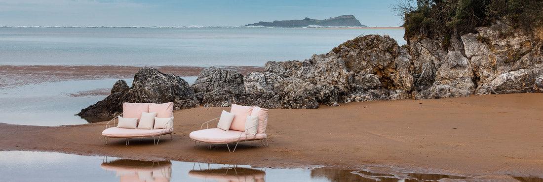 Olivo Daybed-Contract Furniture Store for hospitality, leisure & commercial projects