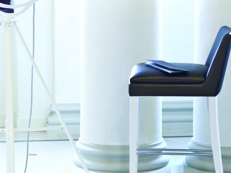 Onda High Stool