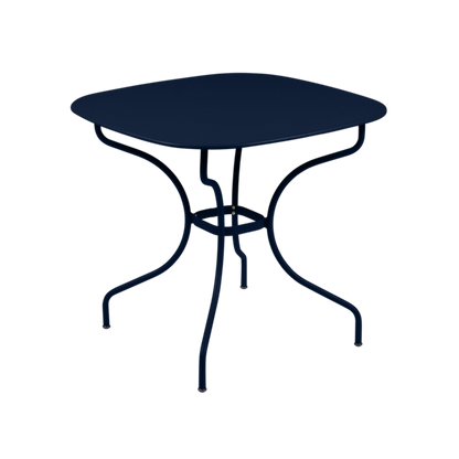 Opéra+ 0946 Carronde Dining Table-Contract Furniture Store for hospitality, leisure & commercial projects