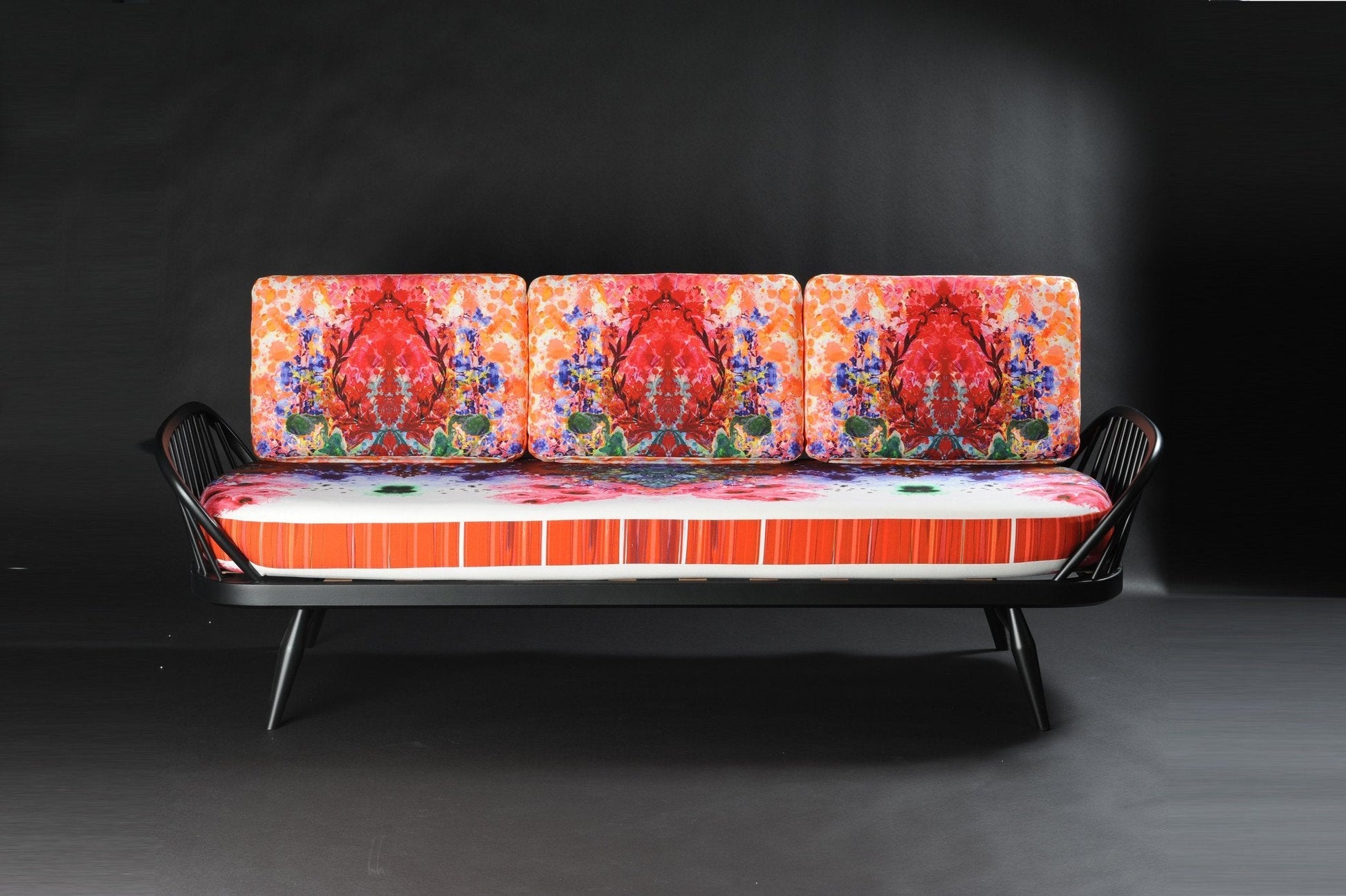 Originals Studio Couch-Contract Furniture Store for hospitality, leisure & commercial projects