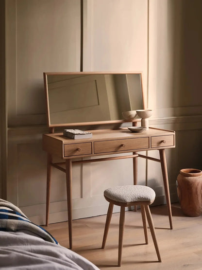Originals Windsor Saddle Stool