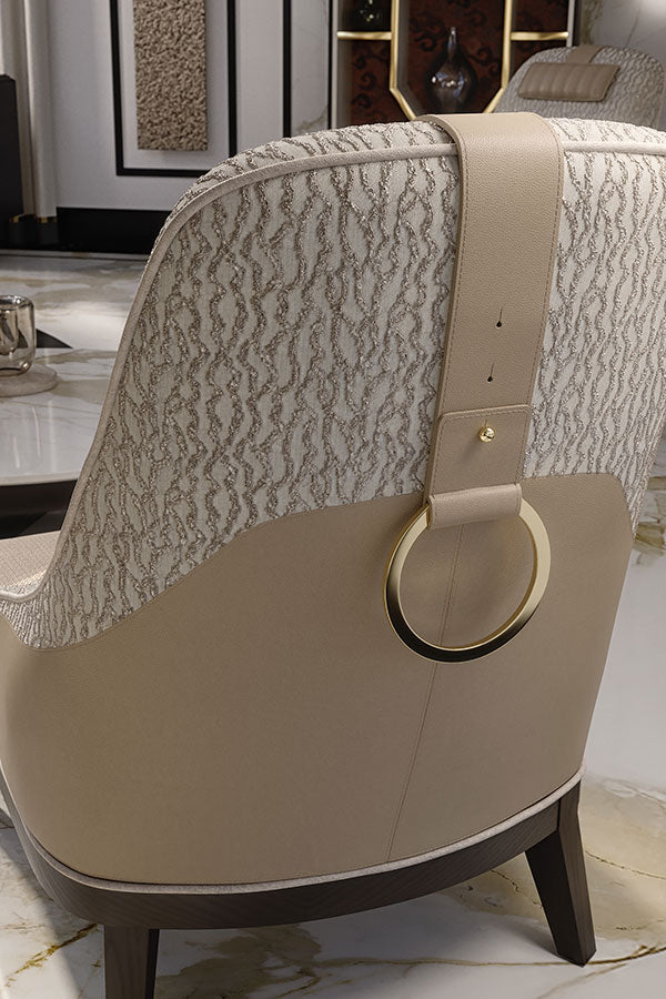 Alvia 072EP Lounge Chair