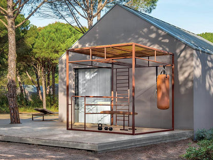 Out-fit Gym-Contract Furniture Store for hospitality, leisure & commercial projects