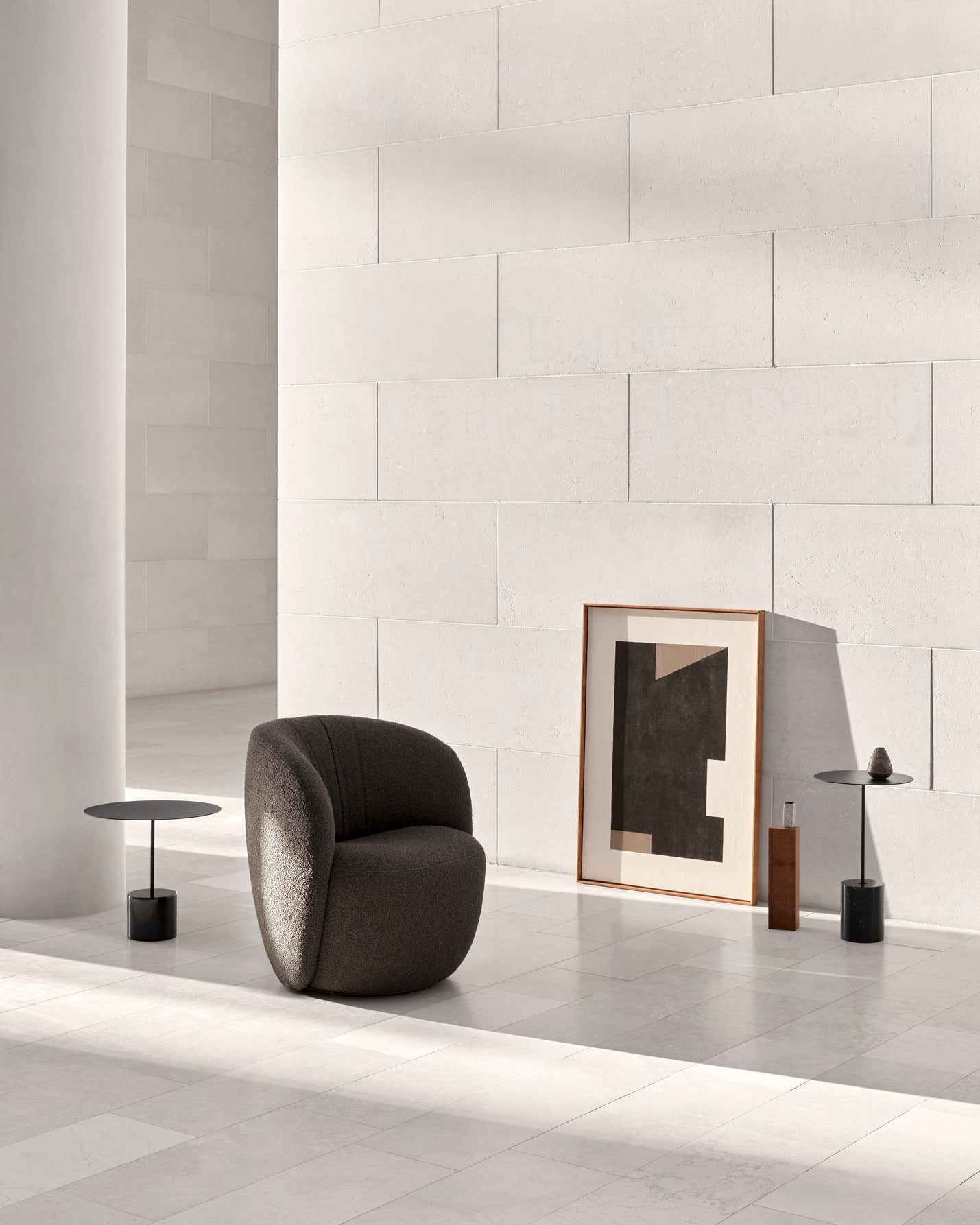 Ovata Lounge Chair-Contract Furniture Store for hospitality, leisure & commercial projects