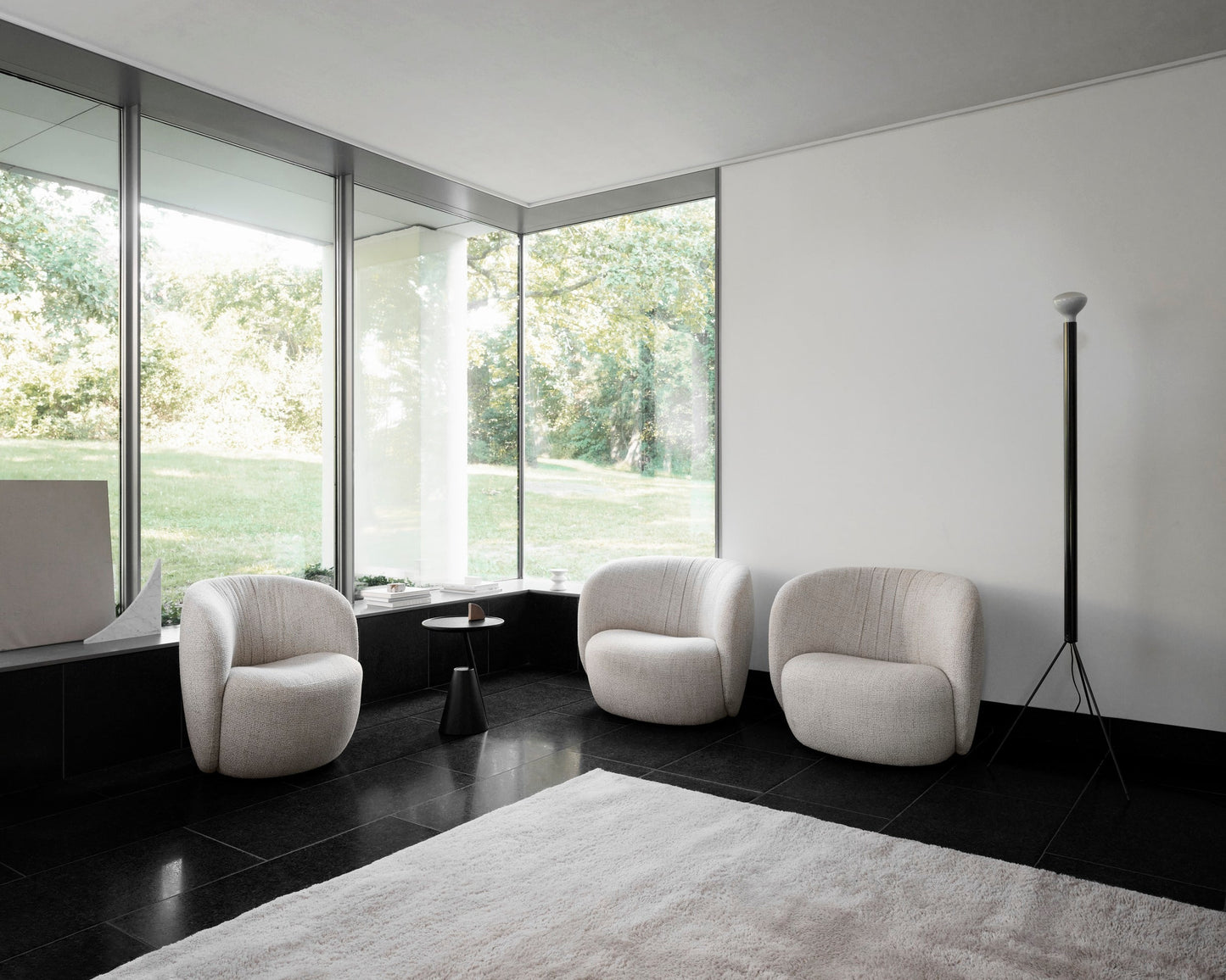 Ovata Lounge Chair-Contract Furniture Store for hospitality, leisure & commercial projects