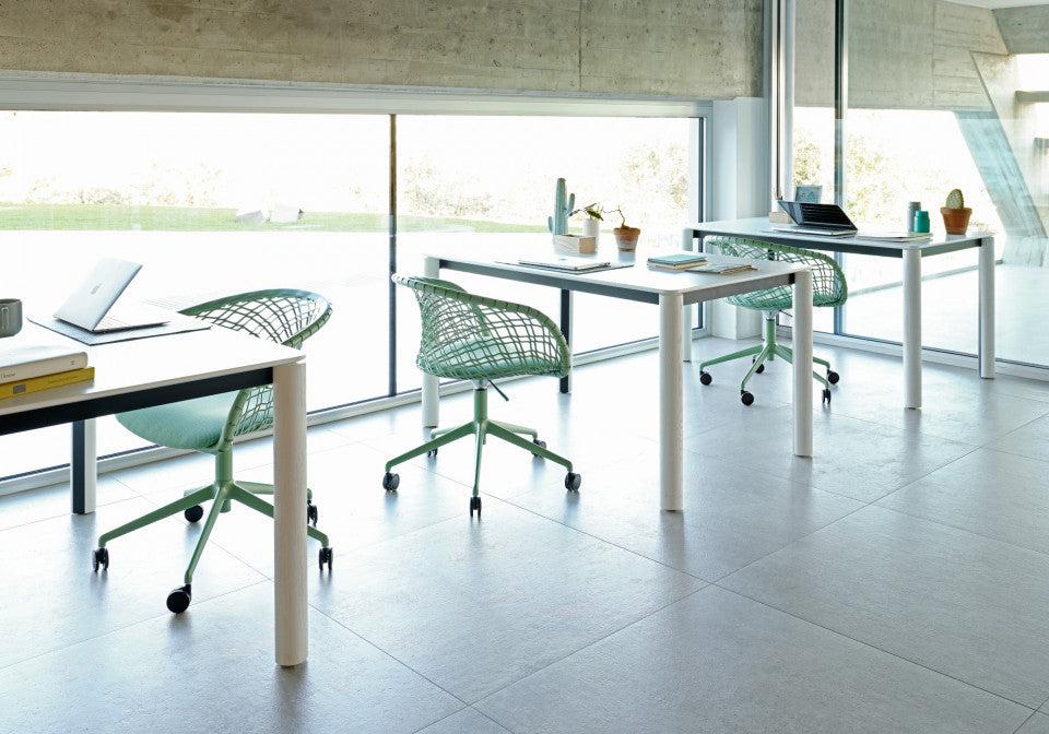 P47 DP TS Armchair-Contract Furniture Store for hospitality, leisure & commercial projects