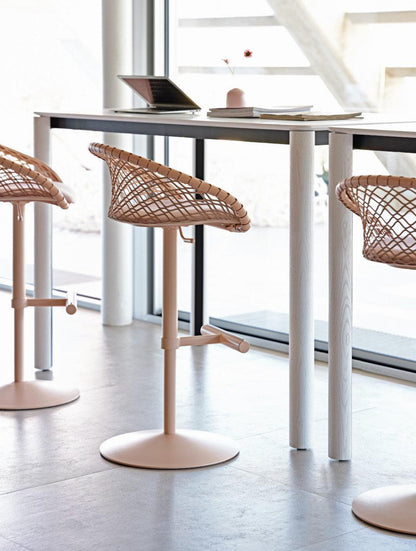 P47 SG TS High Stool