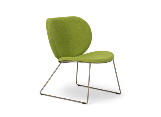 Papas 1-05 Lounge Chair-Contract Furniture Store for hospitality, leisure & commercial projects