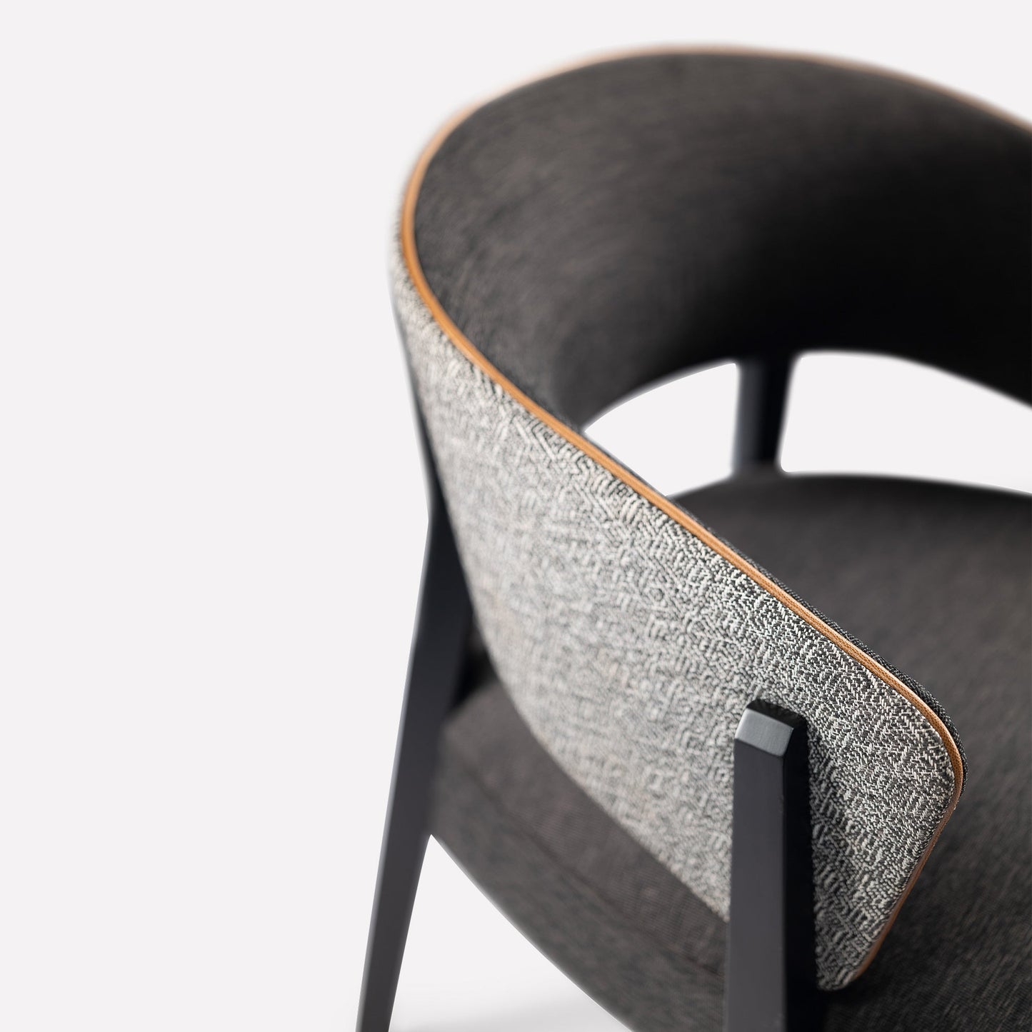 Pause Lounge Chair-Contract Furniture Store for hospitality, leisure & commercial projects