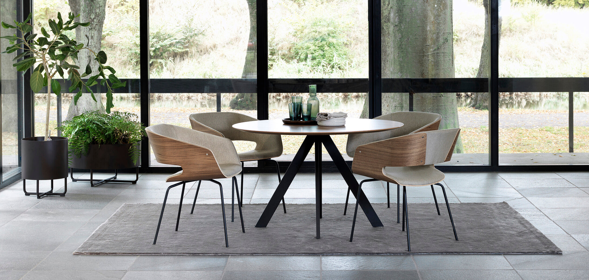 Peak Quattro Dining Table-Contract Furniture Store for hospitality, leisure & commercial projects