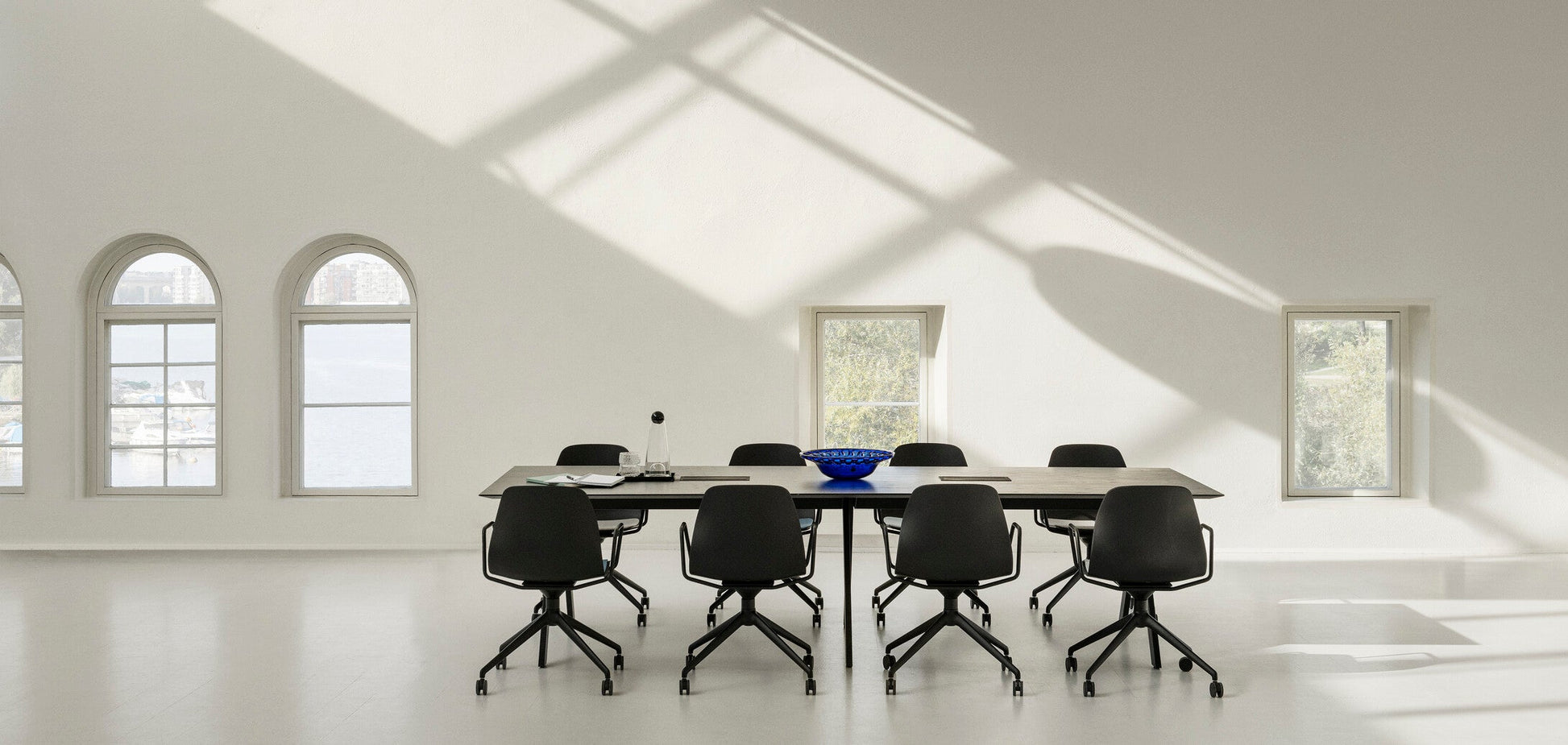 Pelican 03 Armchair-Contract Furniture Store for hospitality, leisure & commercial projects