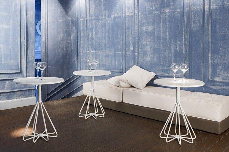 Pepe Metal Dining Table