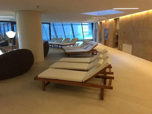 Petra Lounger-Contract Furniture Store for hospitality, leisure & commercial projects