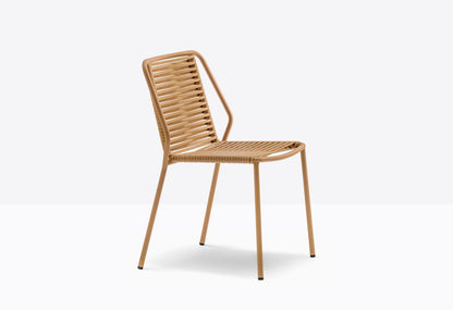 Philía 3900 Side Chair-Contract Furniture Store for hospitality, leisure & commercial projects