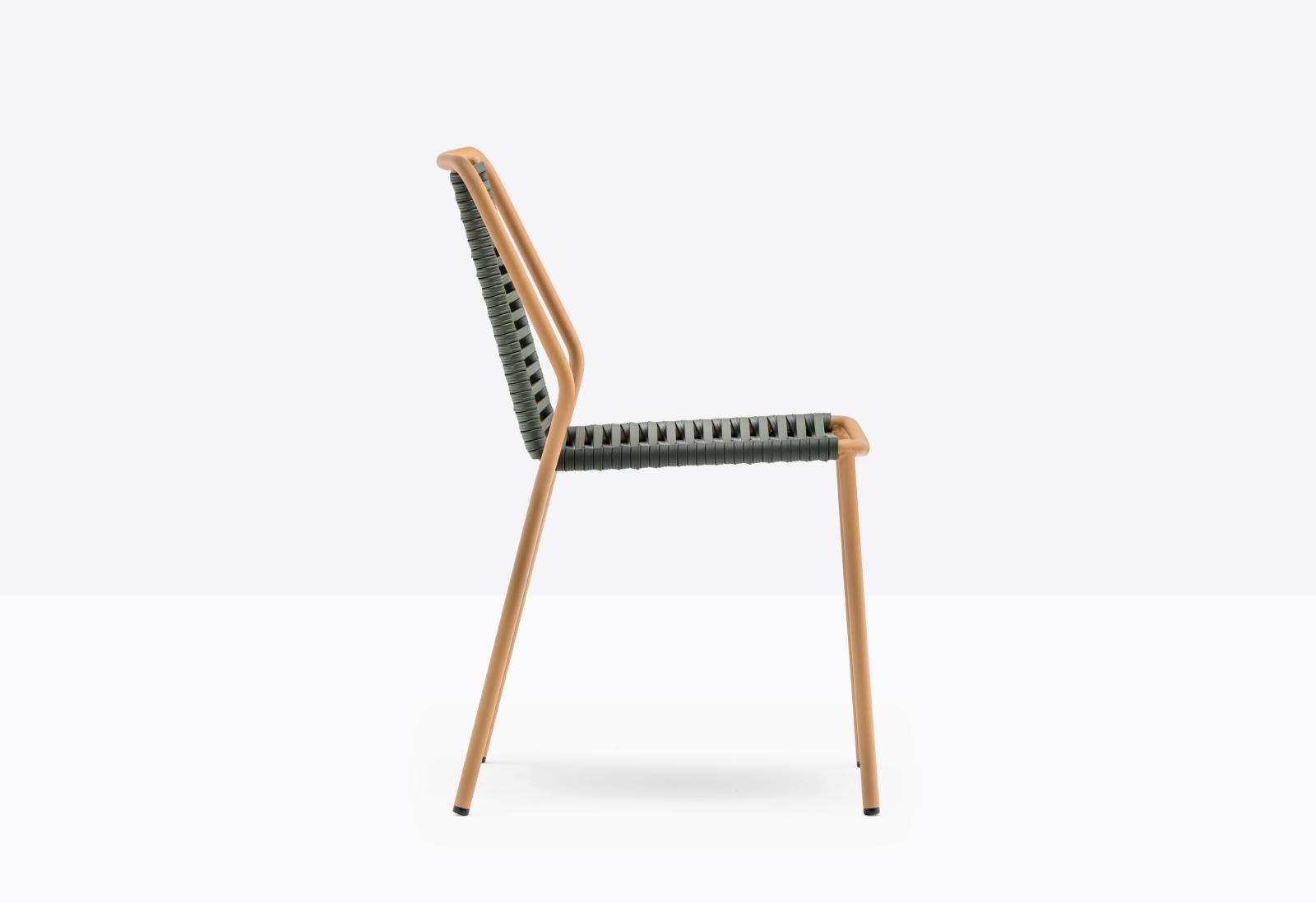 Philía 3900 Side Chair-Contract Furniture Store for hospitality, leisure & commercial projects