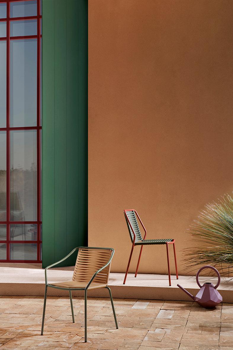 Philía 3900 Side Chair-Contract Furniture Store for hospitality, leisure & commercial projects