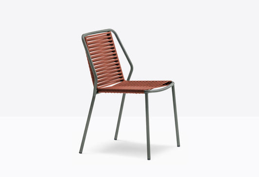 Philía 3900 Side Chair-Contract Furniture Store for hospitality, leisure & commercial projects