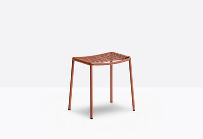 Philía 3903 Low Stool-Contract Furniture Store for hospitality, leisure & commercial projects
