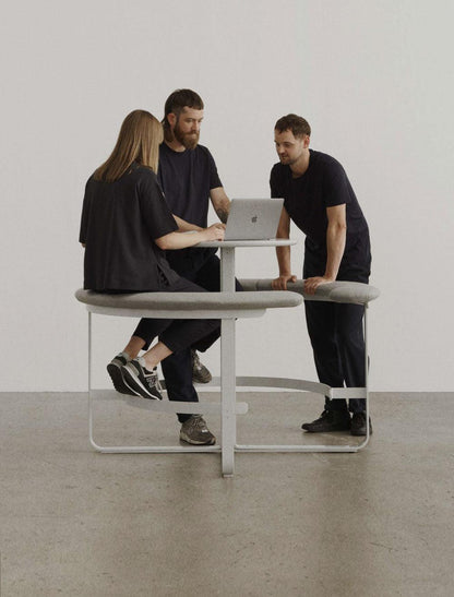 Picnic Table High-Contract Furniture Store for hospitality, leisure & commercial projects