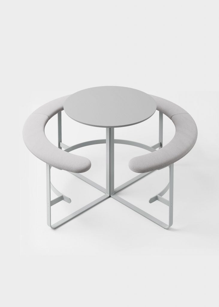 Picnic Table High-Contract Furniture Store for hospitality, leisure & commercial projects