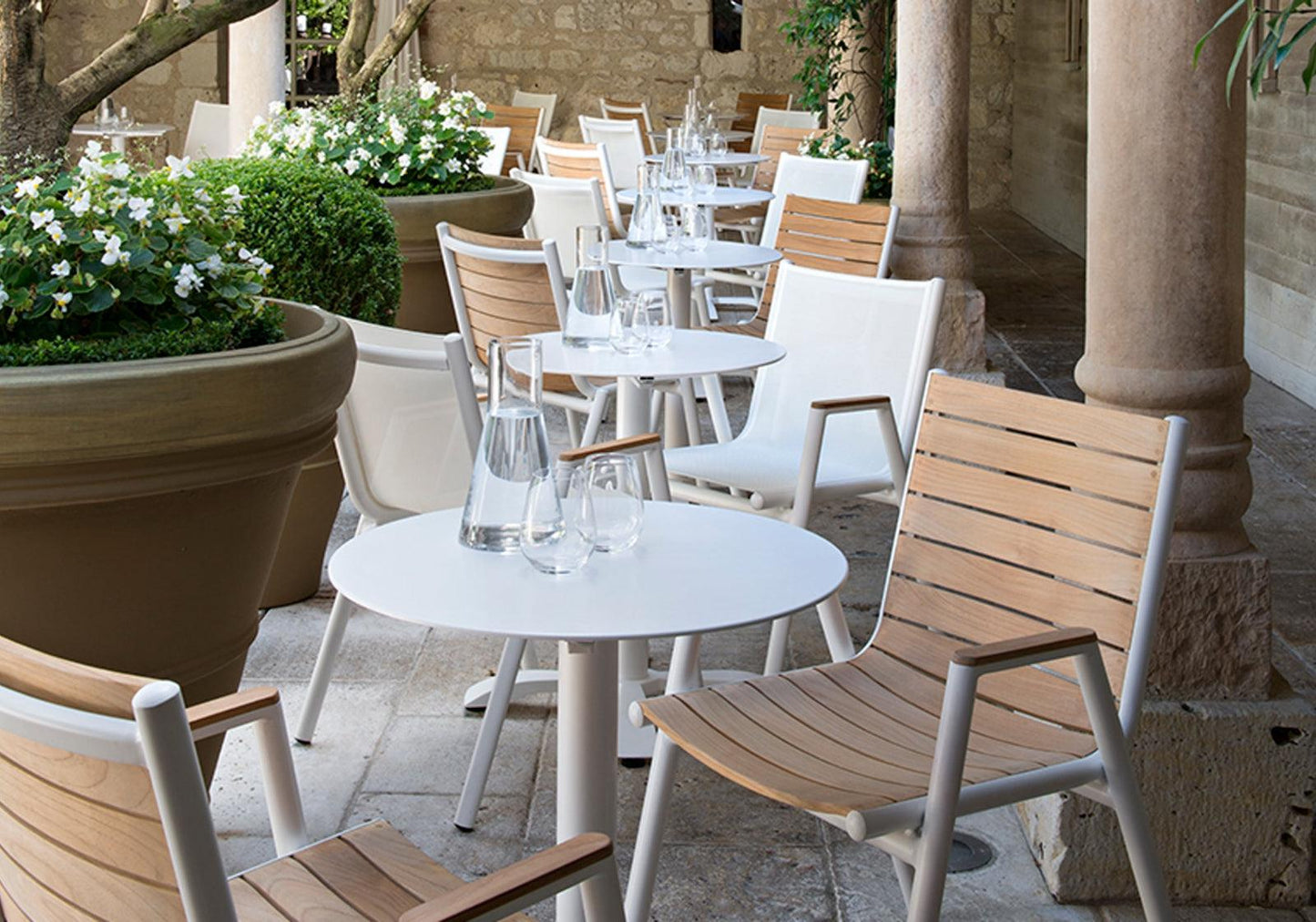 Pilotis Teak Armchair-Contract Furniture Store for hospitality, leisure & commercial projects