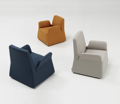 Pío-Pío Lounge Chair