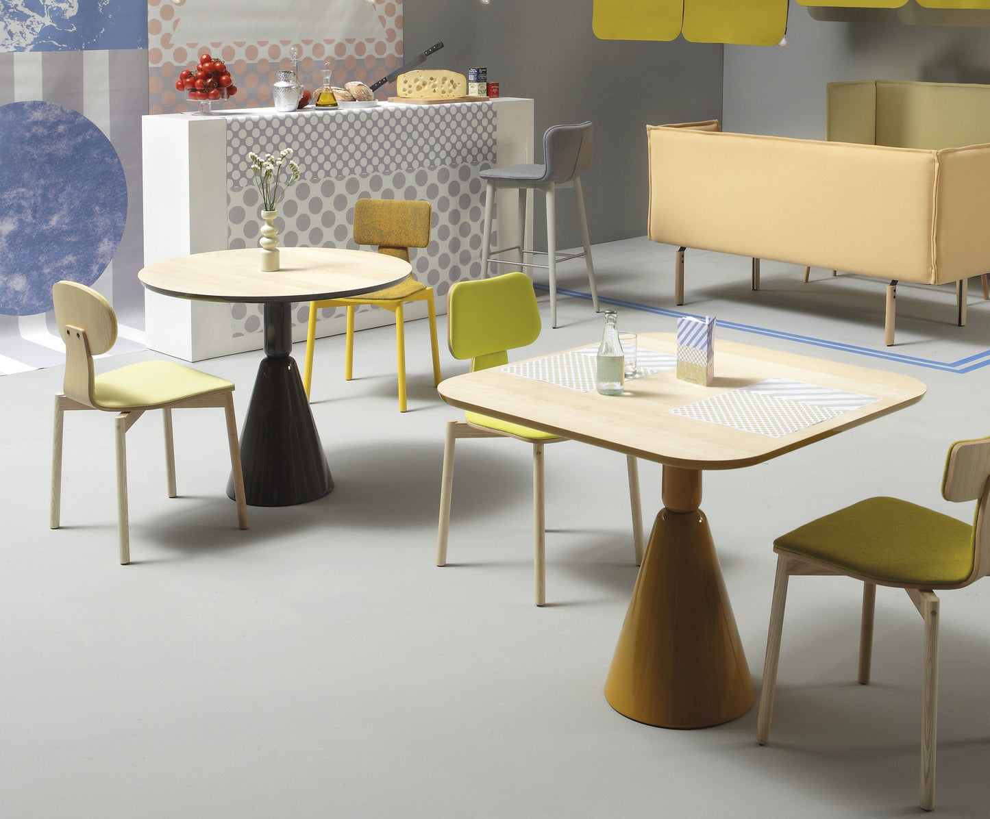 Pion Dining Table