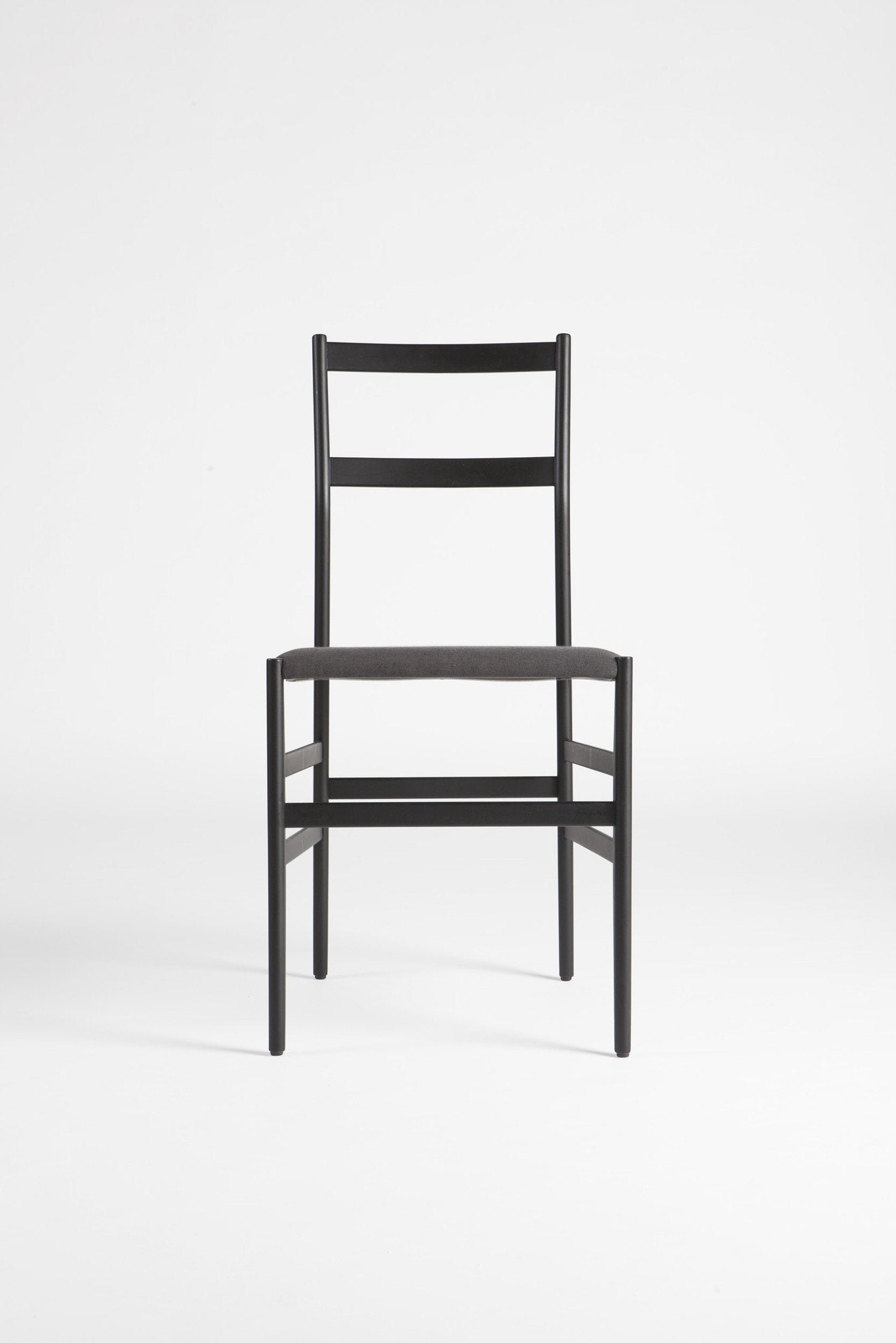 Piuma Side Chair